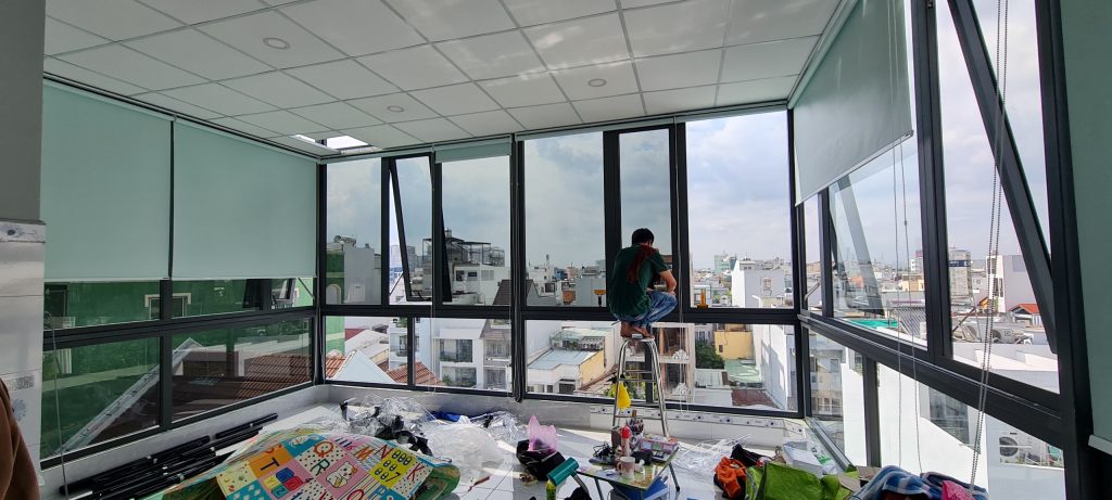 màng dán kính chống nóng
