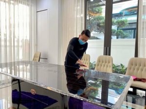 KỸ THUẬT DÁN PHIM CHO MẶT BÀN