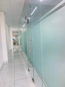 decal mờ dán kính