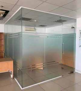 decal mờ cắt sọc 