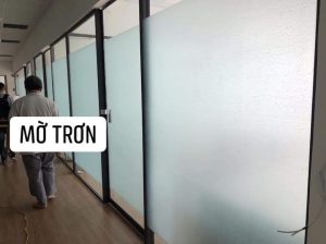 mẫu decal mờ dán kính