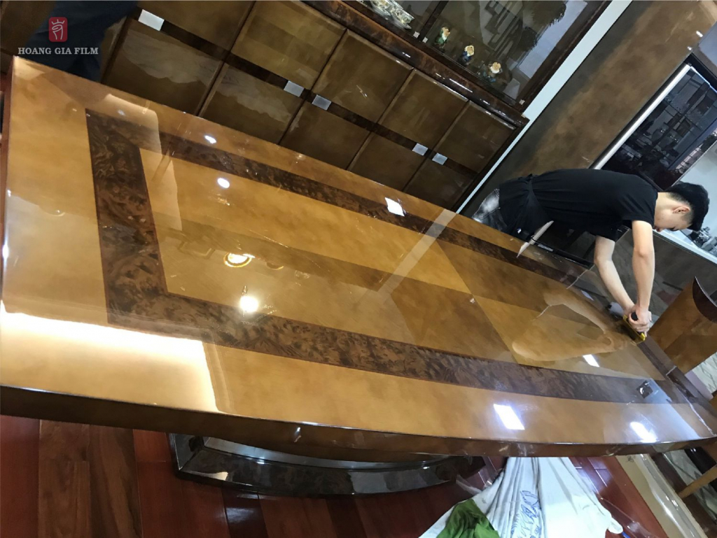 BÀN GHẾ ĐÃ ĐƯỢC DÁN PHIM