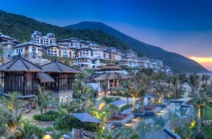 phim chống nắng nóng khu nghĩ dưỡng