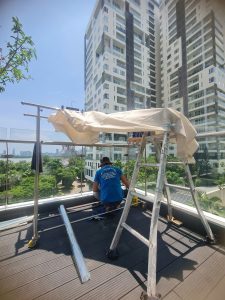 phim bảo vệ dán kính ngăn ngừa kính nổ vỡ